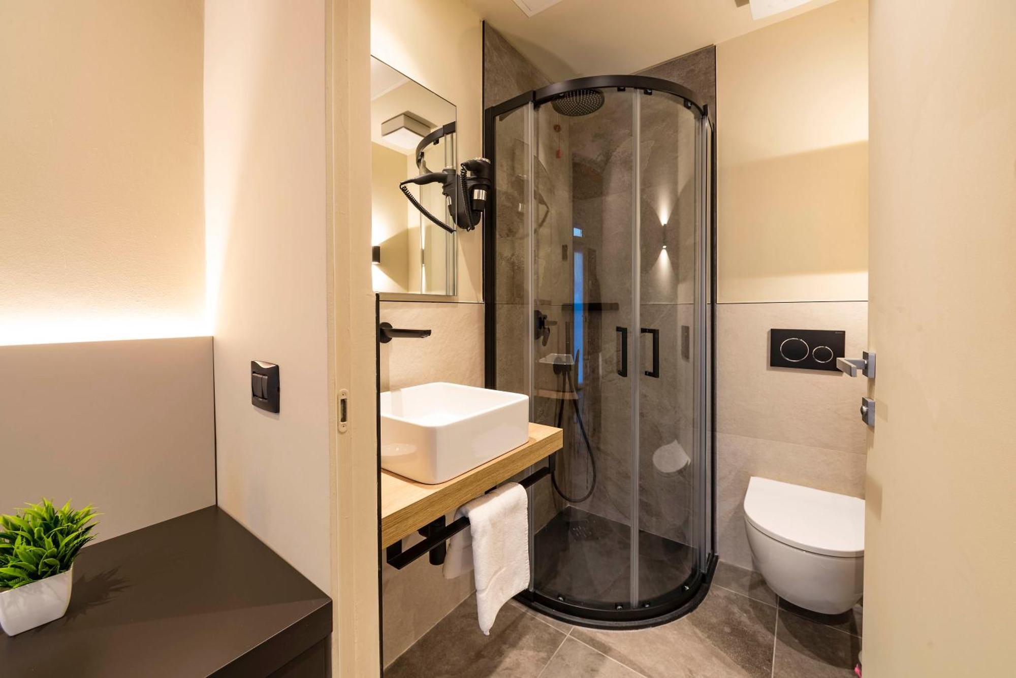 Italianflat - Verona'S River, Free Parking For Car & Bike, Nature, Relax Quarto foto